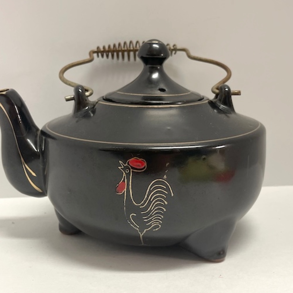 Vintage Japanese Redware Teapot Gold Trim 1960’s